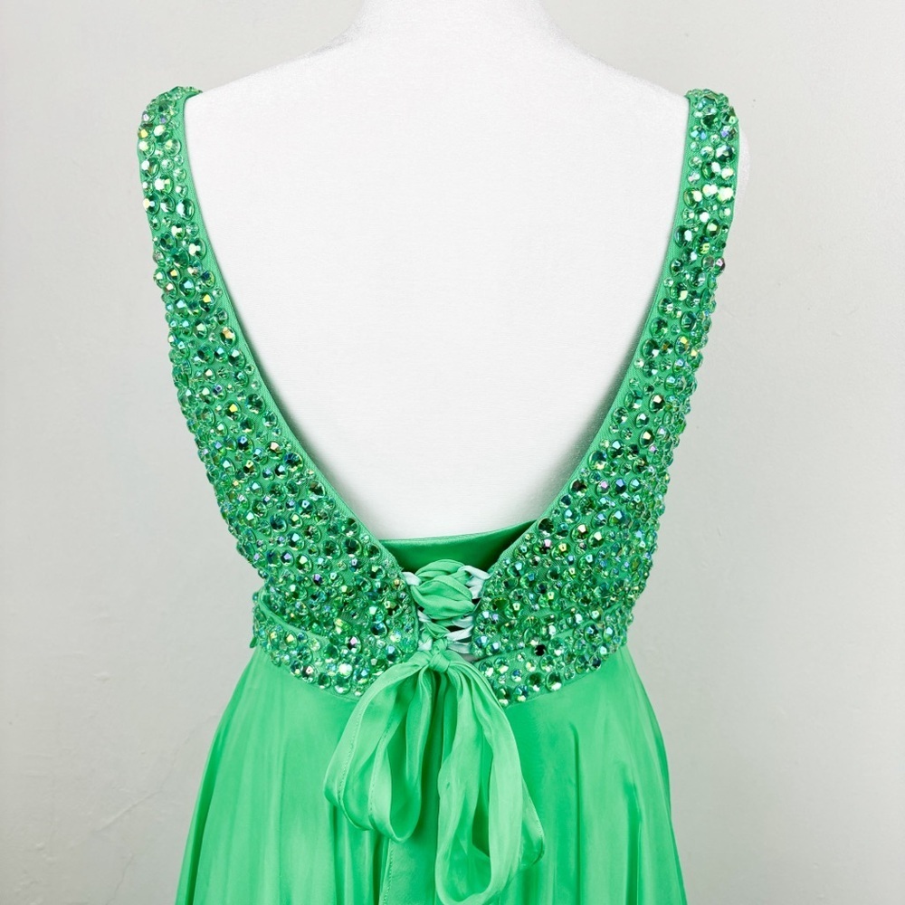 Sherri Hill 51008 Green Rhinestone Embroidered Two Piece Formal Prom Dress Sz 6 - Picture 7 of 13